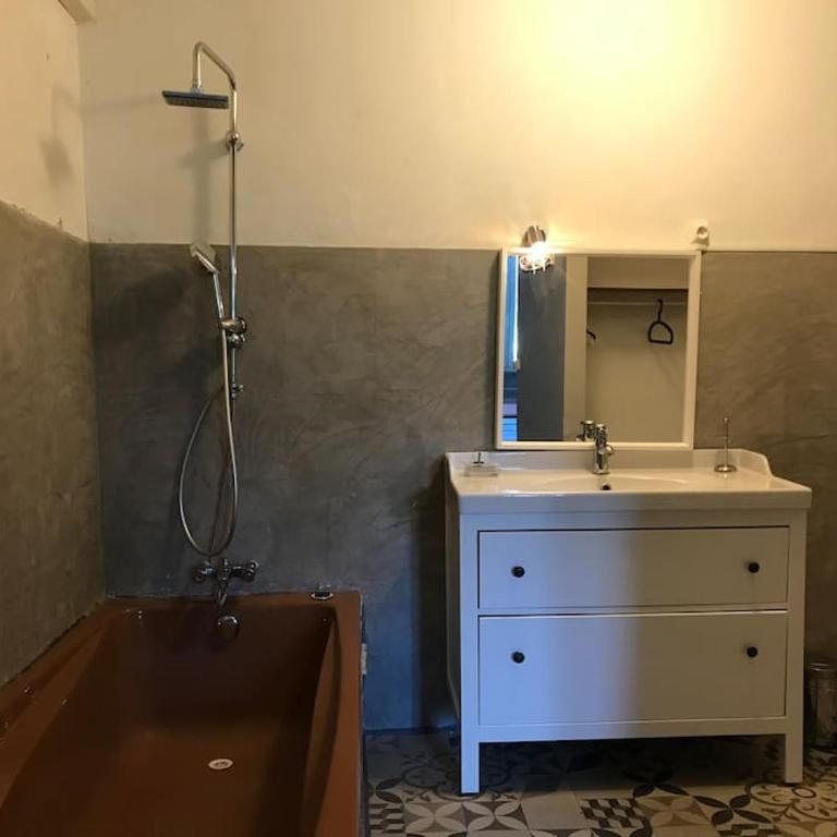 Gîte Narbonne 15 personnes - Casa con 6 Camere da Letto - 7
