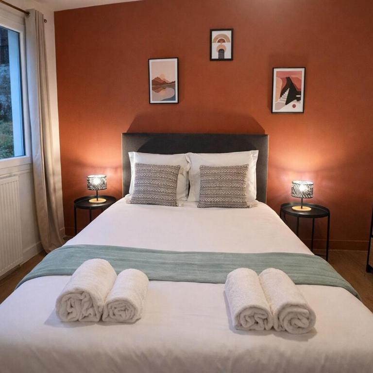 Grand Appartement - Wifi -Parking - Tramway 1 min - Apartamento de 2 dormitorios con balcón - 10