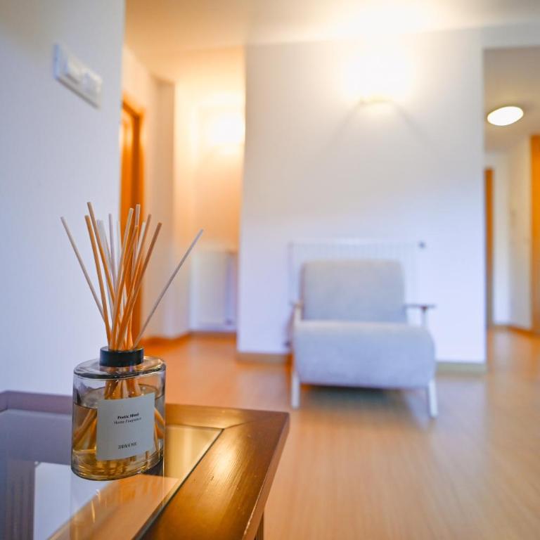 3H en Soldeu con vistas, parking y wifi rápido I AndStay - Apartamento de 3 dormitorios - 7