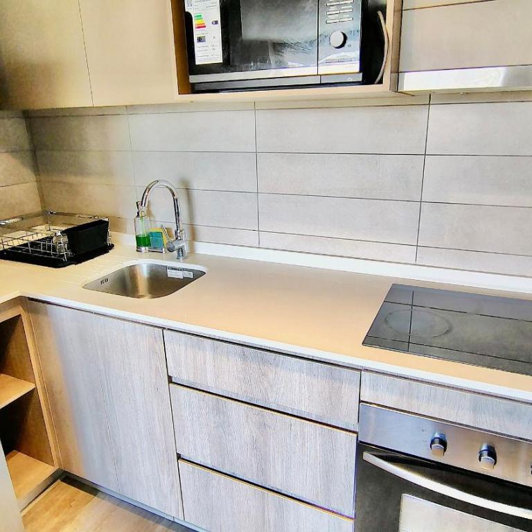 Modern apartment opposite Ñuble metro station - Apartment - 17