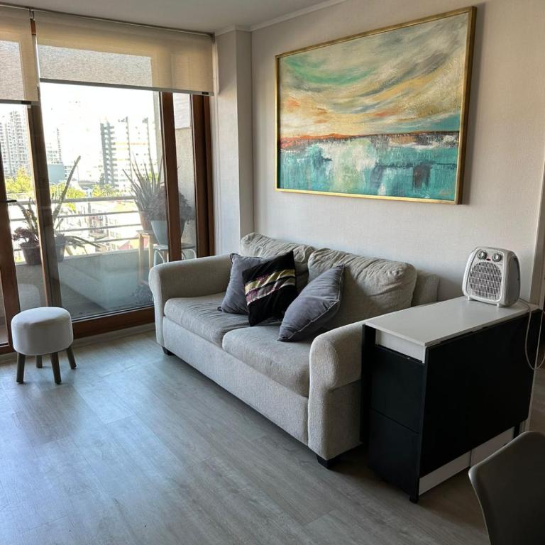 Dpto a pasos de Plaza Ñuñoa, Moderno y full equipado, con Vista cordillera y estacionamiento propio - Two-Bedroom Apartment with Mountain View - 3