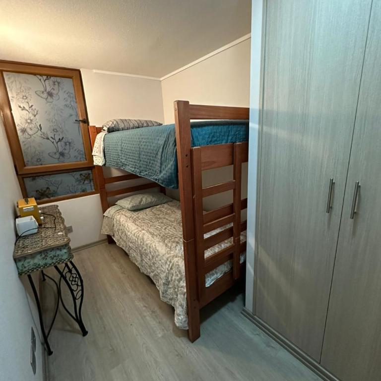 Dpto a pasos de Plaza Ñuñoa, Moderno y full equipado, con Vista cordillera y estacionamiento propio - Two-Bedroom Apartment with Mountain View - 10