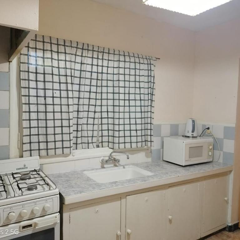 La casa de la abuela en San Rafael Mendoza - Two-Bedroom House - 17
