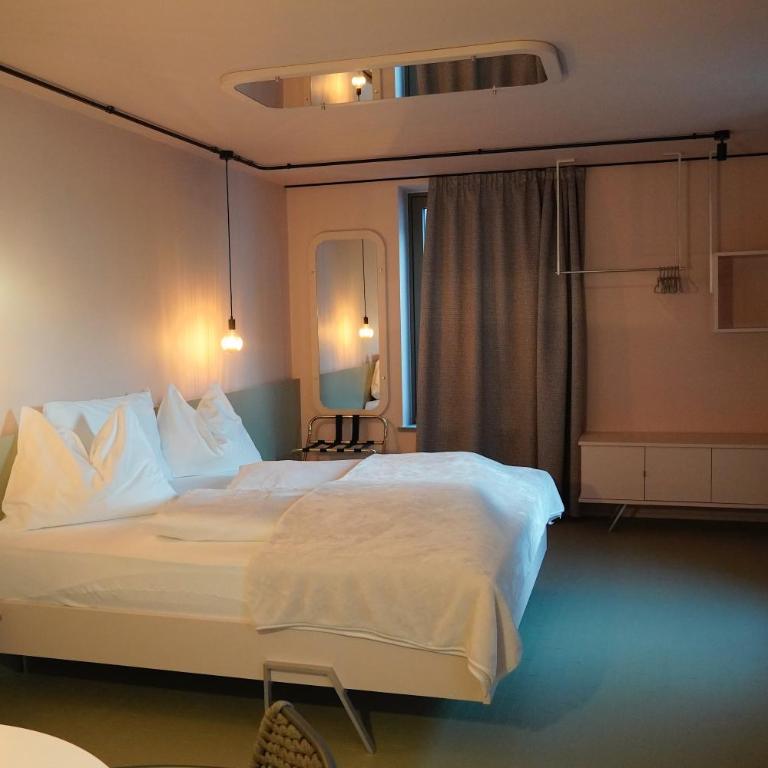 Bettstadt Apartments - Studio - 2