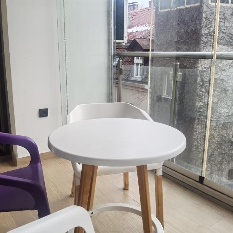 Calm & Central Two Bedroom Apartment - Two-Bedroom Apartment - 18