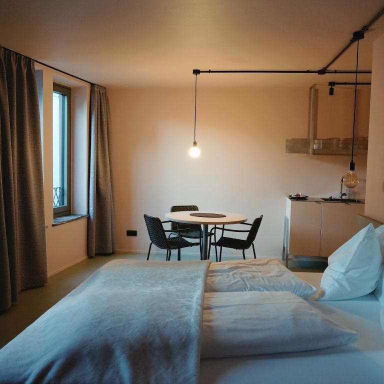 Bettstadt Apartments - Studio - 7