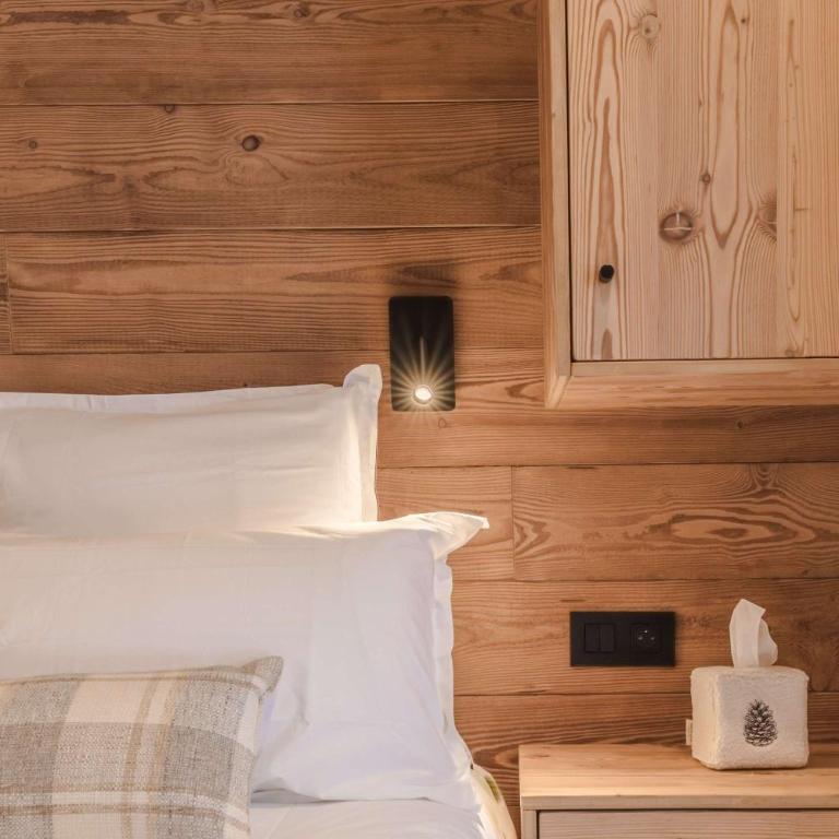 Luxury Chalet with Private Spa & Wellness Area - Chalet - 19