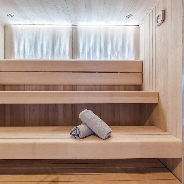 Luxury Chalet with Private Spa & Wellness Area - Chalet - 61