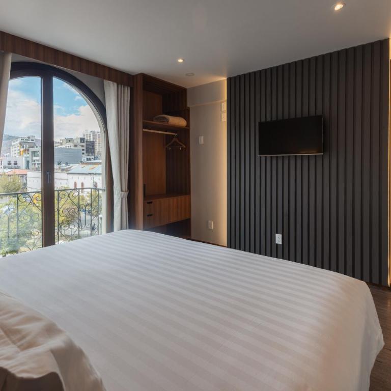 DREAM By Stannum Hotel - Habitación Superior con cama extragrande - 2