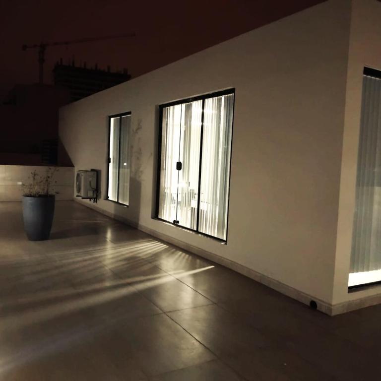 Amplio Penthouse 6A en el Prestigioso Elite Sirari - One-Bedroom Apartment - 1