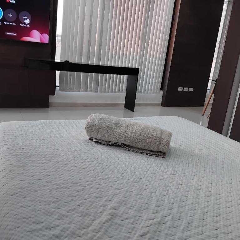 Amplio Penthouse 6A en el Prestigioso Elite Sirari - One-Bedroom Apartment - 14
