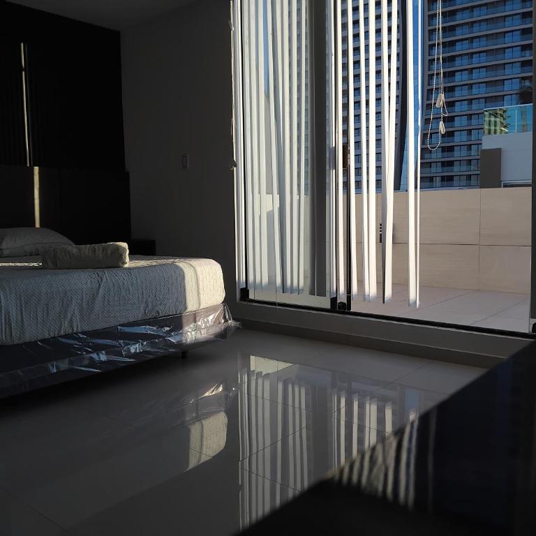Amplio Penthouse 6A en el Prestigioso Elite Sirari - One-Bedroom Apartment - 22