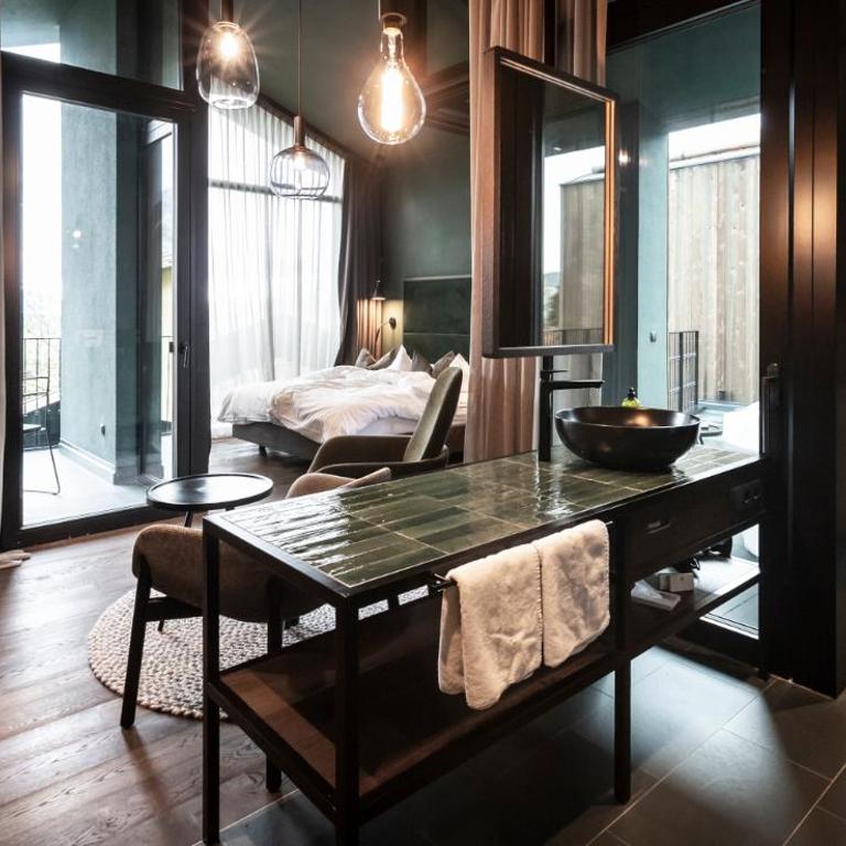 Floris Green Suites by Parc Hotel Florian - Suite Executive - 9
