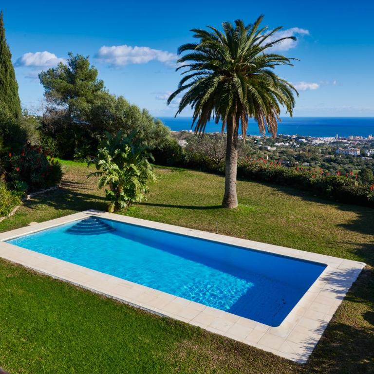 Villa El Capricho - Villa con piscina privada - 2
