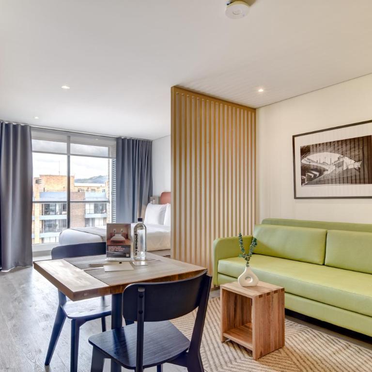 Wynwood House 109 - One-Bedroom Apartment with Balcony - 3