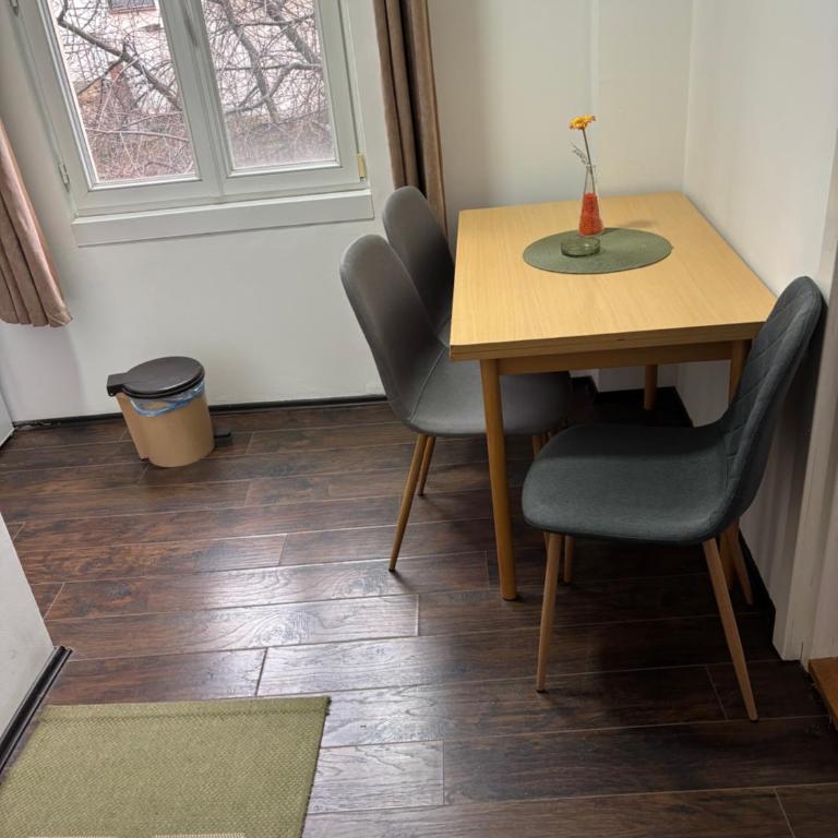 Apartments Ozren - Trokrevetna Soba - 9