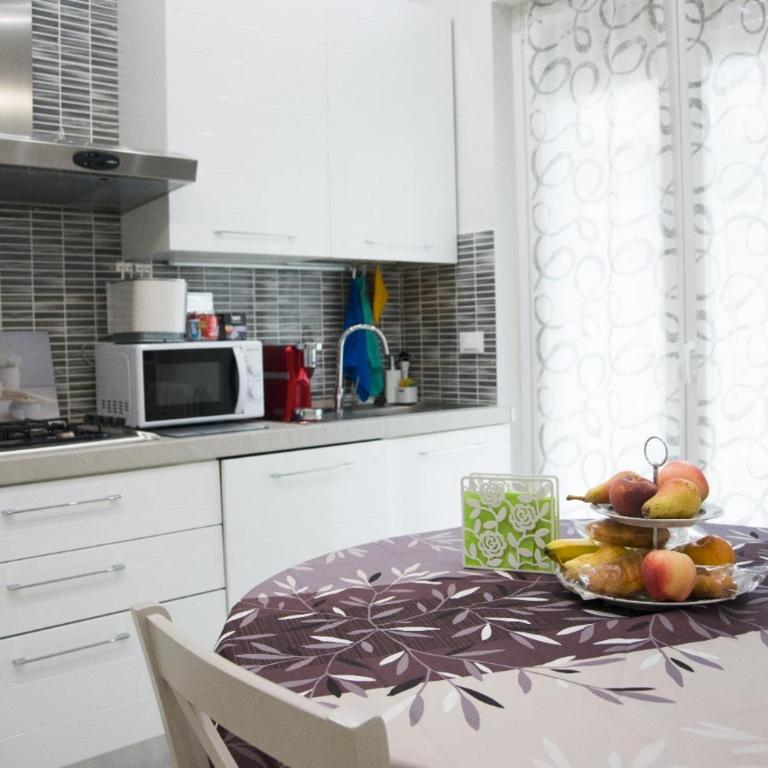 Luminoso Appartamento a San Martino - Appartamento con 3 Camere da Letto - 2