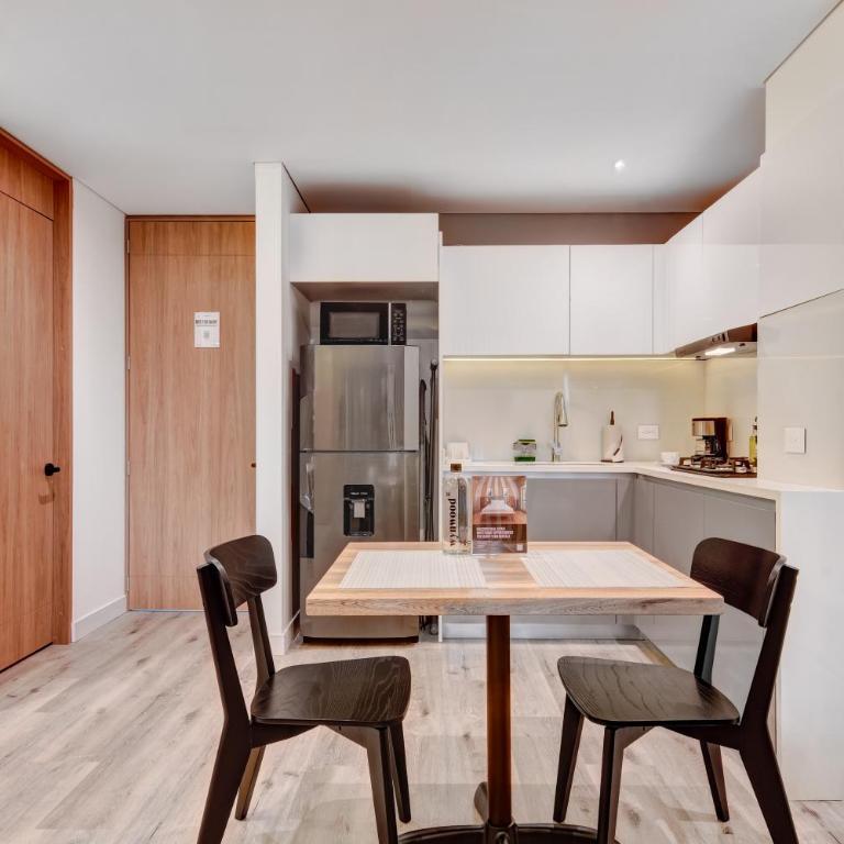 Wynwood House 109 - One-Bedroom Apartment with Balcony - 5