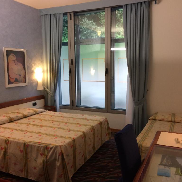 Hotel San Terenzo - Camera Tripla - 4