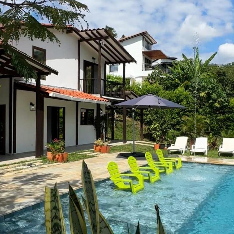 Finca en Sopetran con Piscina lnfinita y Jacuzzi - Four-Bedroom House - 20
