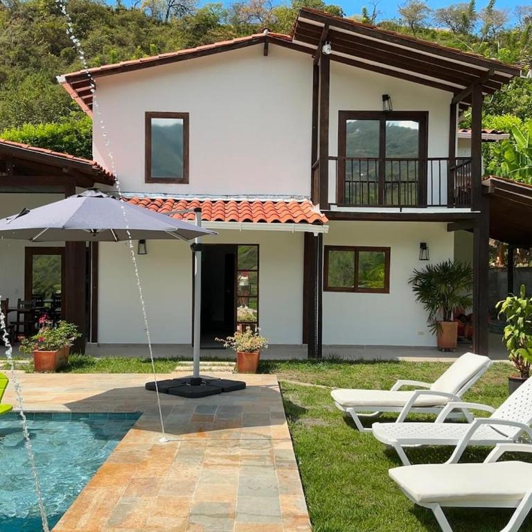 Finca en Sopetran con Piscina lnfinita y Jacuzzi - Four-Bedroom House - 21