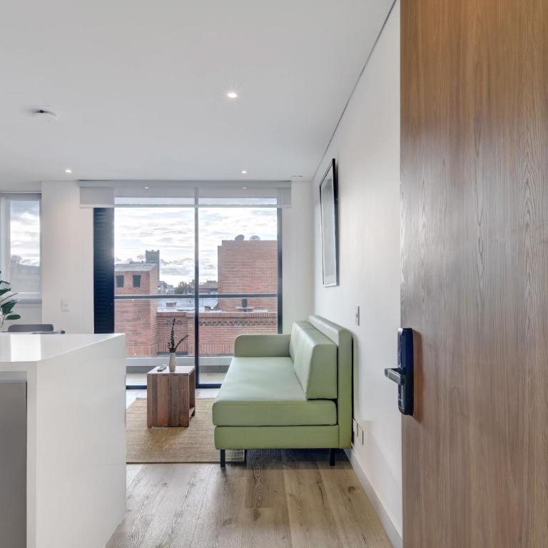 Wynwood House 109 - Two-Bedroom Apartment with City View - 3