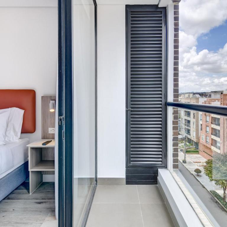 Wynwood House 109 - One-Bedroom Apartment with Balcony - 5