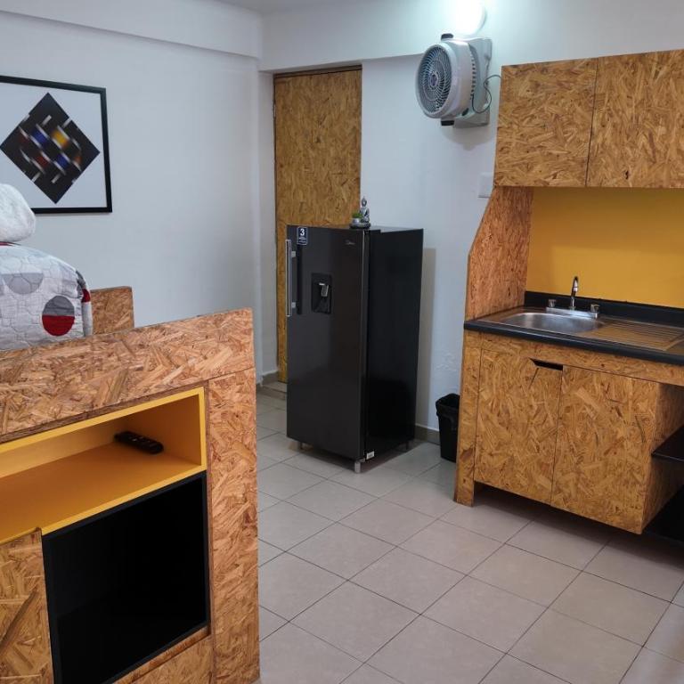 Living Up - Estudio con 1 cama grande - 2