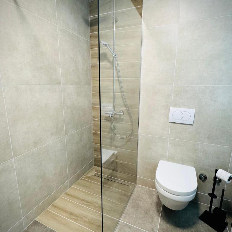 SOL LUX Tuzla - Studio s King-sajz Krevetom i Sofom na Izvlačenje - 43