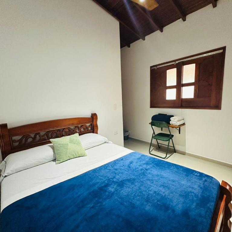 Hotel Jardin de Rosas - Double Room with Private Bathroom - 1