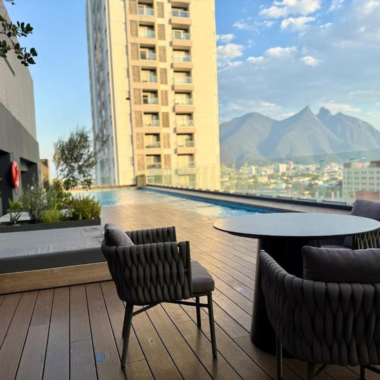 Departamento en el centro de Monterrey en Paseo Santa Lucia y junto a Fundidora FIFA World Cup 2026 Fan Fest lodging - Two-Bedroom Apartment - 1