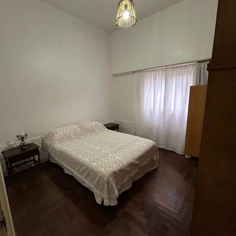 Departamento 3 ambientes La Perla - Two-Room Apartment - 1