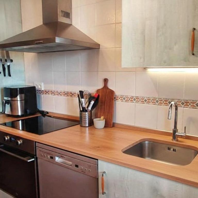 Ayacasa Apartments - Apartamento Deluxe de 2 dormitorios con balcón - 5