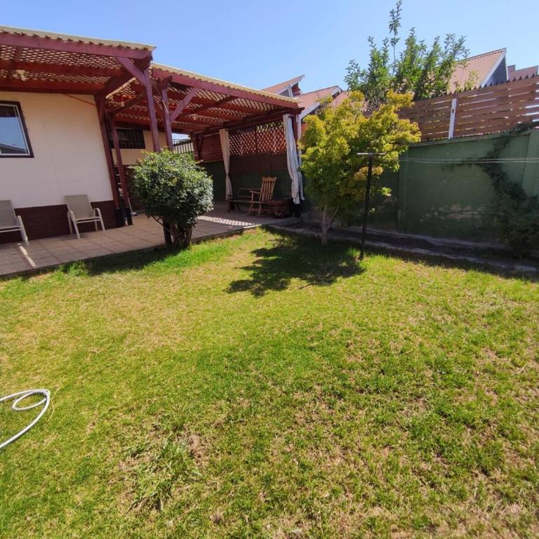 Casa completa con patio en Villa Alemana - Three-Bedroom Home - 17