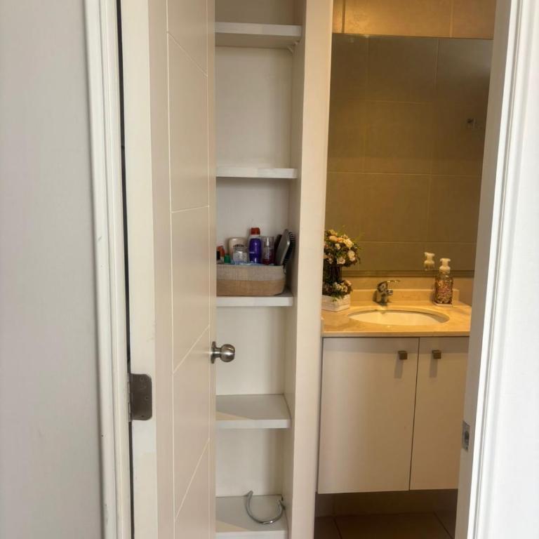 Departamento Viña del Mar, 2 dormitorios, full equipado para 5 personas - Three-Bedroom Apartment - 11