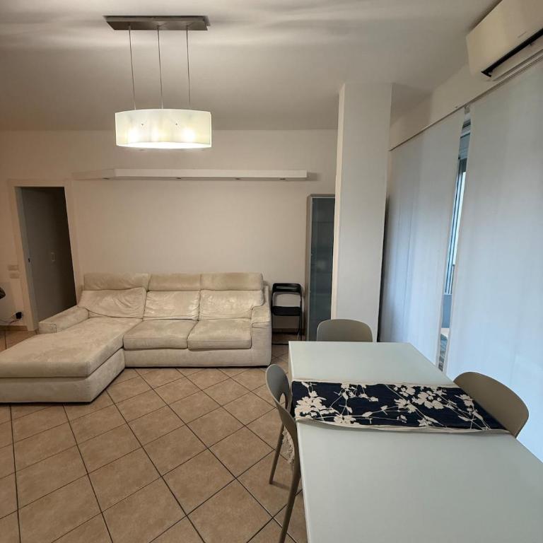 La ciav Bordighera, Navigli - Appartamento con 2 Camere da Letto e Balcone - 9