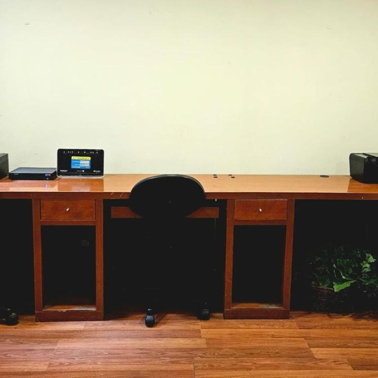 Beautiful & Quiet WFH Apt Across Reforma 222 Mall - One-Bedroom Apartment - 32