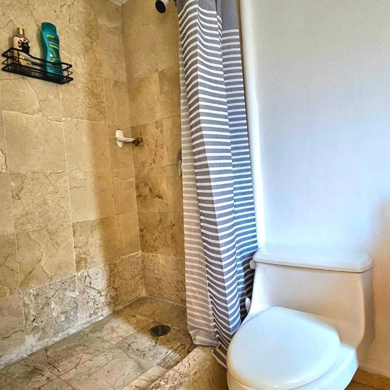 Beautiful & Quiet WFH Apt Across Reforma 222 Mall - One-Bedroom Apartment - 12