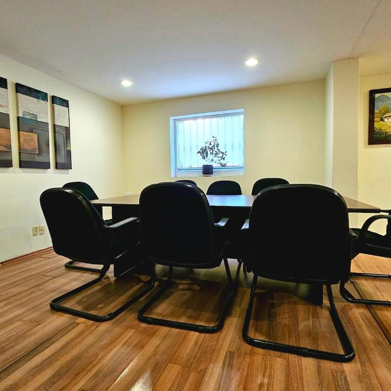 Beautiful & Quiet WFH Apt Across Reforma 222 Mall - One-Bedroom Apartment - 22