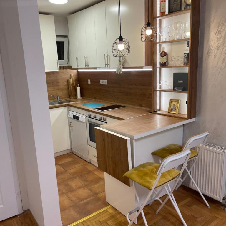 Stella CENTAR - Apartman sa 1 Spavaćom Sobom - 1