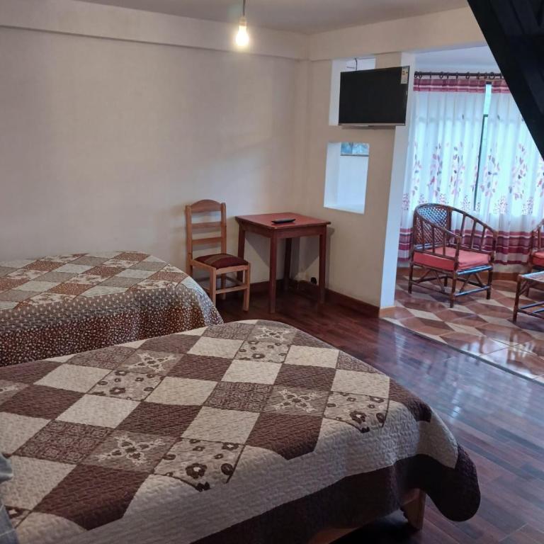 La Fábula-Naranja - Two-Bedroom Apartment - 4