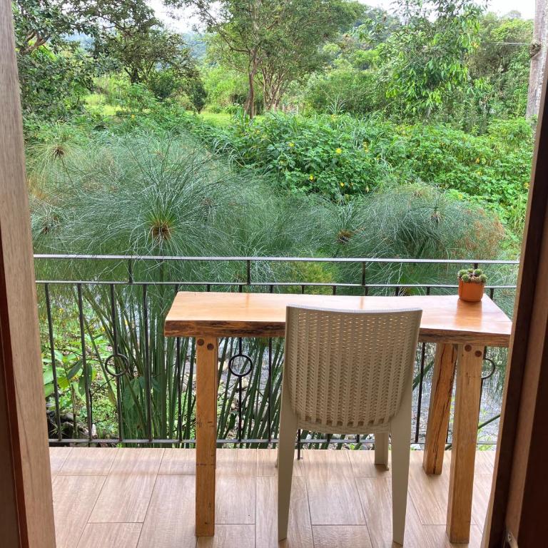 Casa del Rio en MINDO - Family Double Room - 4