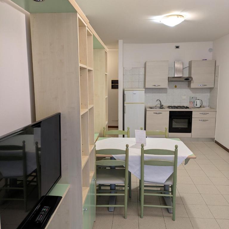 Residence Viale Venezia - Appartamento Superior con 2 Camere da Letto - 5