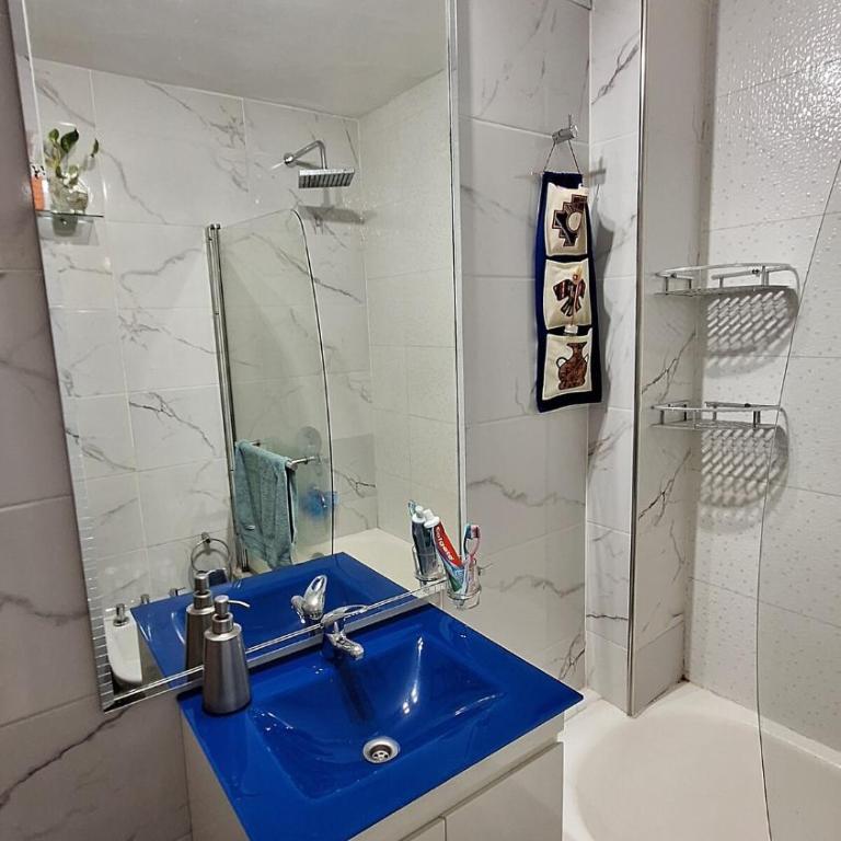 Hermoso y amplio Departamento Excelente ubicación - One-Bedroom Apartment - 12