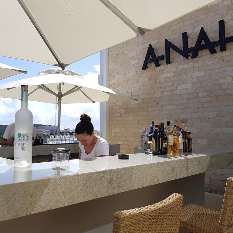 Lux Condo Anah Downtown - Two-Bedroom Apartment - 2