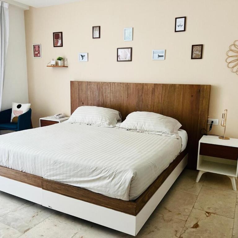 Lux Condo Anah Downtown - Two-Bedroom Apartment - 20