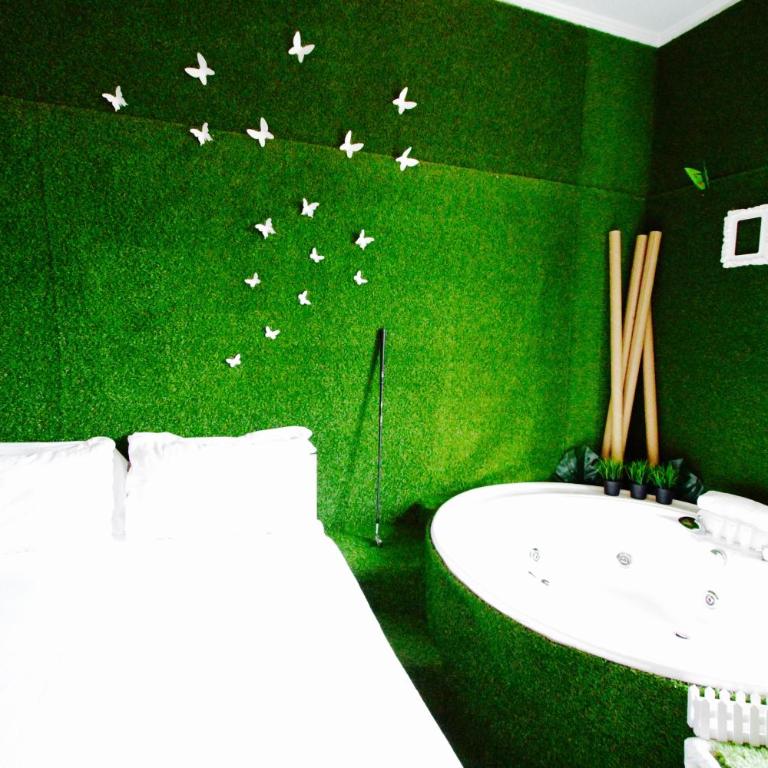 Jacuzzi Rooms - Camera Matrimoniale con Vasca Idromassaggio - 16