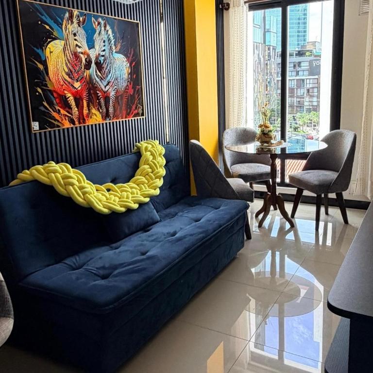 Equipe - One-Bedroom Apartment - 3