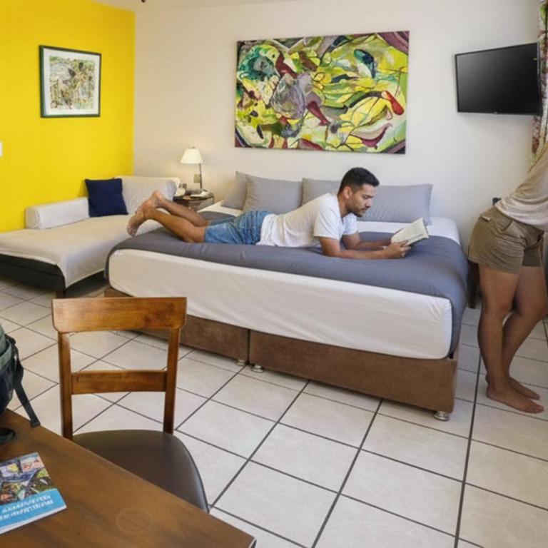 Free Spirit Experience Guadalajara Centro - Habitación Triple con baño compartido - 3