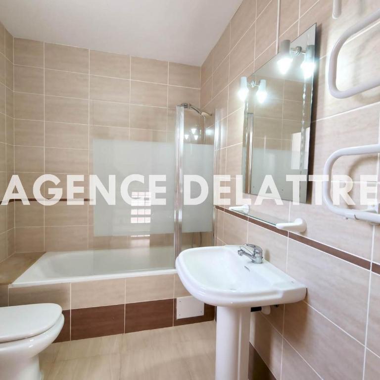 Villa con piscina privada, 6 dormitorios, aire acondicionado - ES-389-14 - Casa - 10